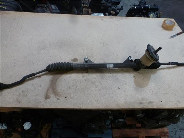 cremallera direccion asistida nissan micra k1