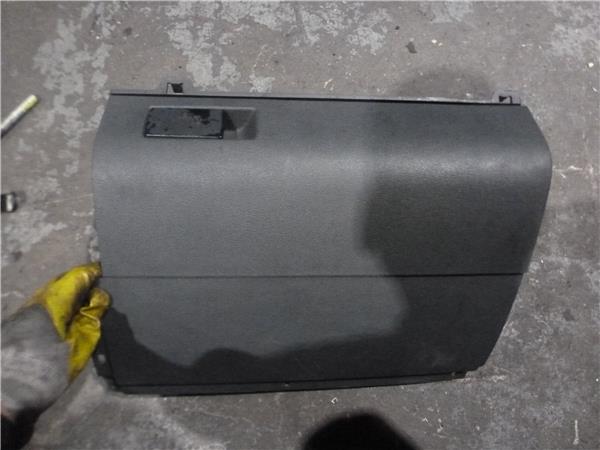 guantera salpicadero volkswagen touran 1t1 02