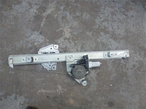 elevalunas electrico trasero izquierdo suzuki