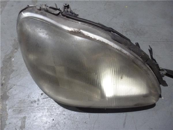 faro xenon derecho mercedes benz