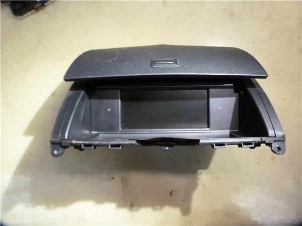 pantalla mercedes benz clase c bm 204 berlina