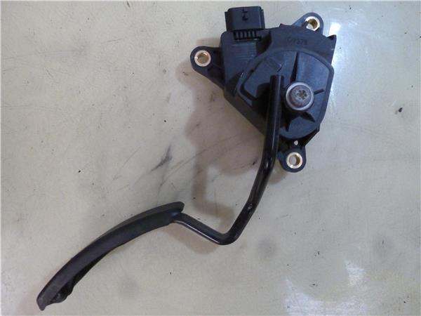 pedal acelerador renault clio iii 2005 15 au