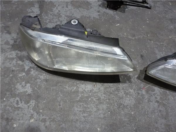 faro delantero derecho peugeot 406 berlina s1