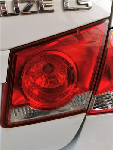 piloto porton trasero derecho chevrolet cruze