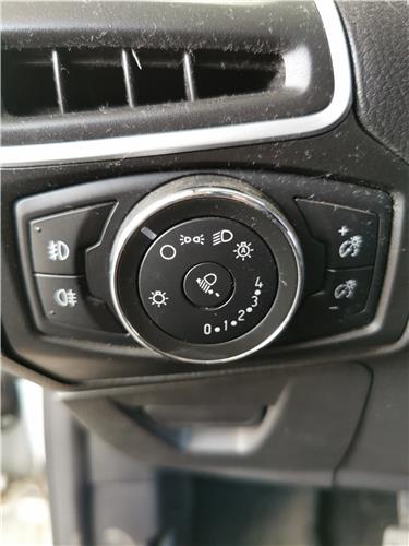 mando de luces ford focus berlina cb8 2010  1