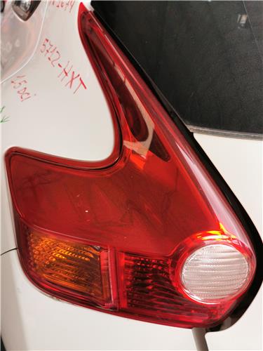 piloto trasero izquierdo nissan juke i f15e 0