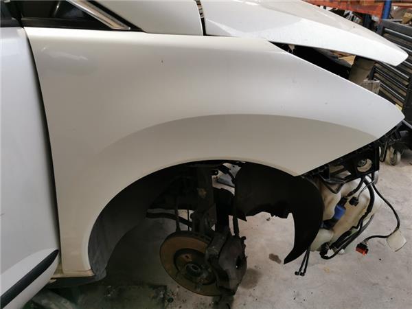 aleta delantera derecha peugeot 3008 052009