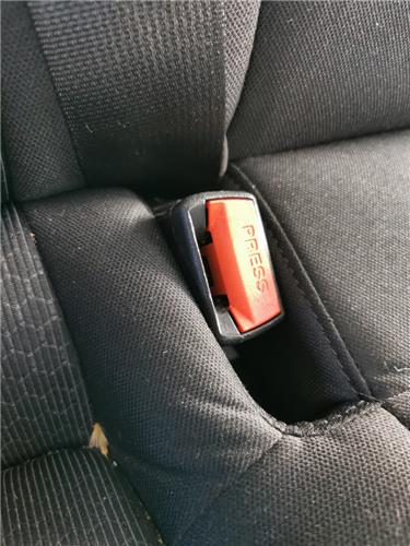 anclaje cinturon trasero derecho hyundai elan