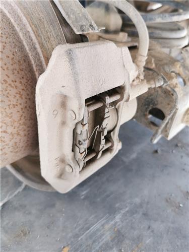 pinza freno trasero izquierda mitsubishi mont