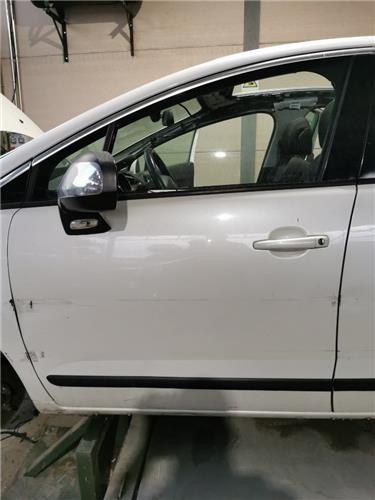 puerta delantera izquierda peugeot 3008 05200