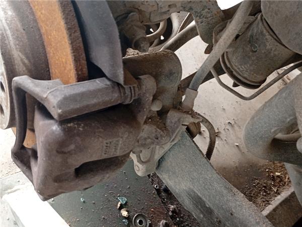 pinza freno trasero derecha volkswagen passat