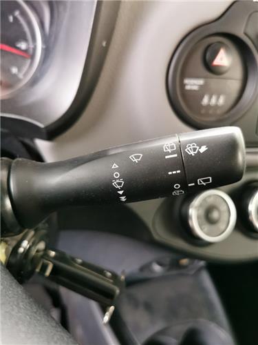 mando limpiaparabrisas toyota yaris p13 2014