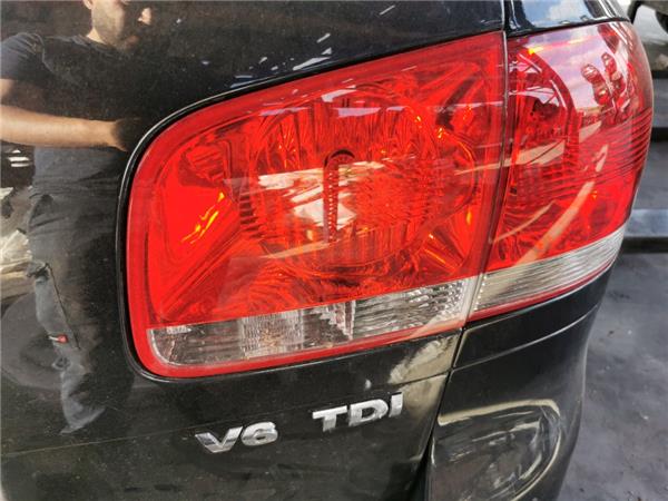 piloto porton trasero derecho volkswagen toua