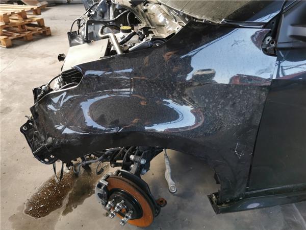 aleta delantera izquierda toyota yaris xp21 2