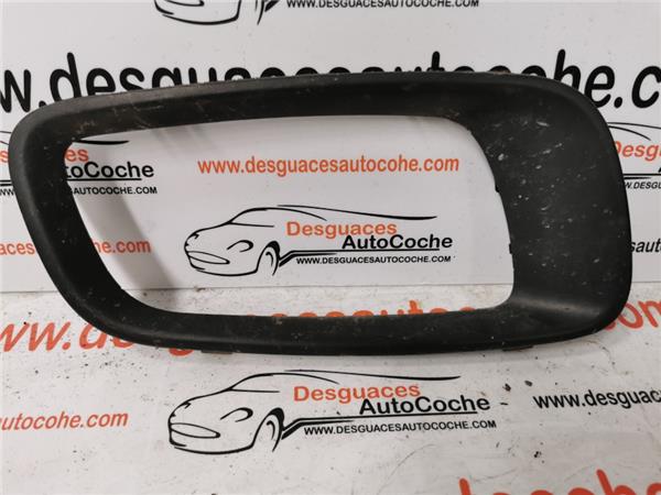 rejilla paragolpes delantero derecha mitsubis