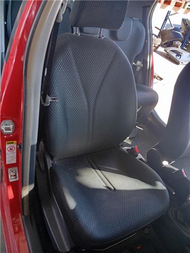 asiento delantero derecho toyota yaris ksp9sc