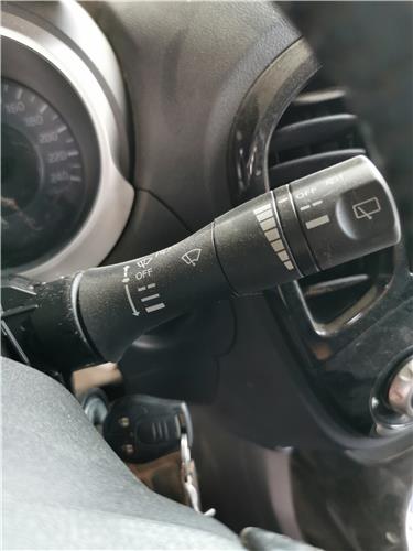 mando limpiaparabrisas nissan juke i f15e 062