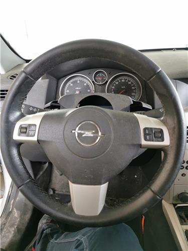 volante opel astra h sedan 17 cdti