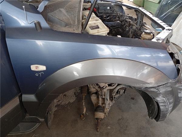 aleta delantera derecha kia sorento bl 2002