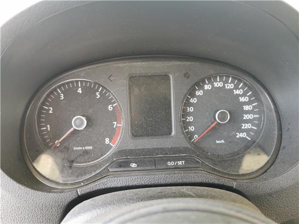 cuadro instrumentos volkswagen polo v 6r1 062