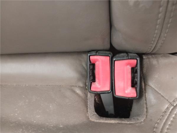 anclaje cinturon trasero izquierdo volkswagen