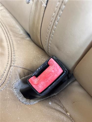 anclaje cinturon trasero derecho volkswagen p