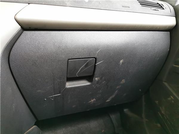 tapa guantera opel astra h sedan 17 cdti