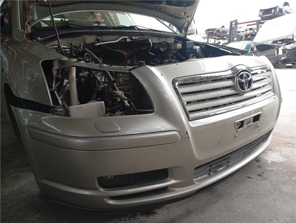 paragolpes delantero toyota avensis berlina t