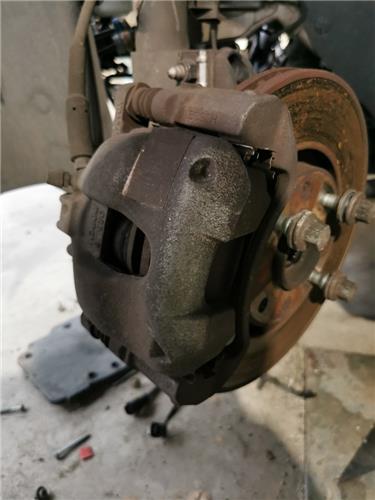 pinza freno delantero izquierda peugeot 3008