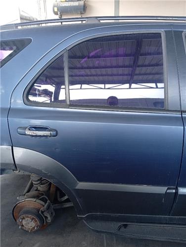 puerta trasera derecha kia sorento bl 2002 2