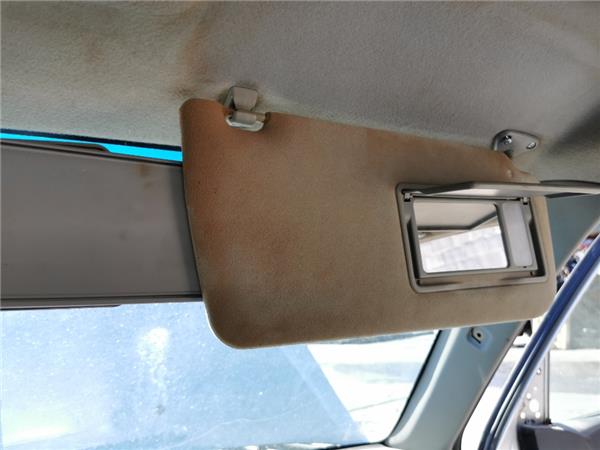 parasol derecho mitsubishi montero v60v70 200