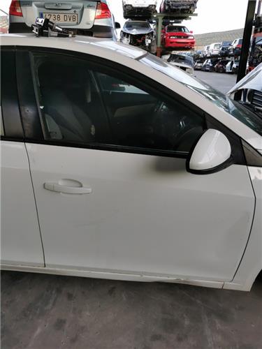 puerta delantera derecha chevrolet cruze 2009