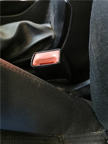 anclaje cinturon delantero izquierdo ford mondeo berlina (ca2)(2007 >) 2.0 ghia [2,0 ltr.   103 kw tdci cat]