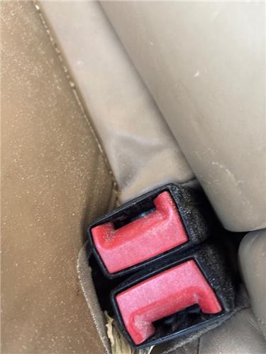 anclaje cinturon trasero central volkswagen passat berlina (3c2)(2005 >) 2.0 tdi 16v