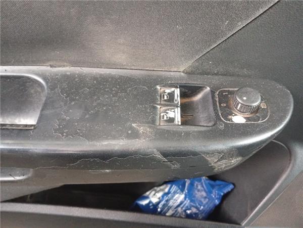 botonera puerta delantera izquierda volkswage