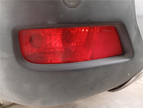 piloto defensa trasero izquierdo peugeot 3008