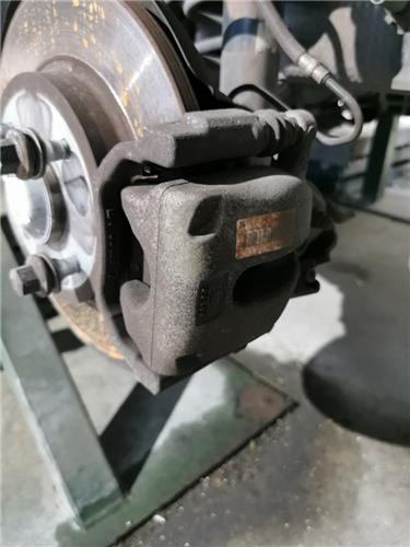 pinza freno trasero izquierda peugeot 3008 05