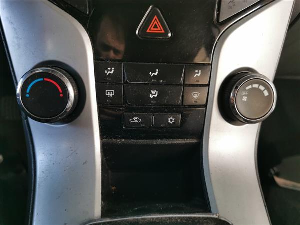 mandos climatizador chevrolet cruze 2009 16