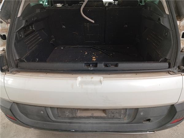porton trasero peugeot 3008 052009 20 sport