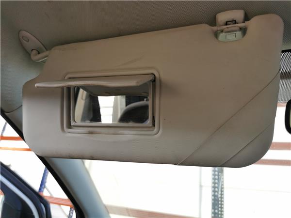 parasol izquierdo ford focus berlina cb8 2010