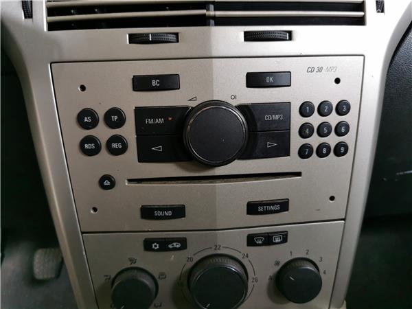 radio cd opel astra h sedan 17 cdti