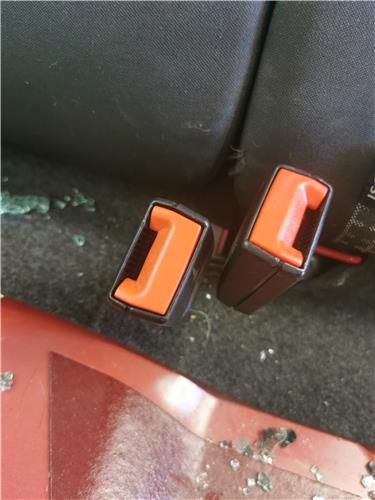 anclaje cinturon trasero central volkswagen polo v (6c1)(01.2014 >) 1.2 advance bmt [1,2 ltr.   66 kw tsi]