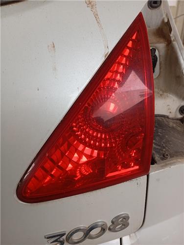 piloto porton trasero derecho peugeot 3008 05