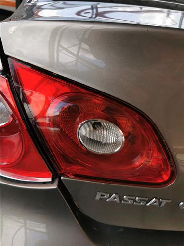 piloto porton trasero izquierdo volkswagen pa