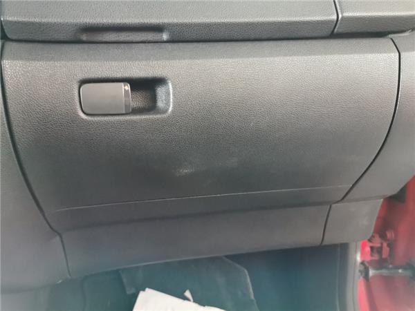 tapa guantera skoda fabia 5j2 2007 12