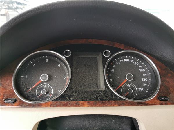 cuadro instrumentos volkswagen passat cc 357