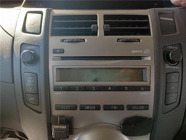 radio cd toyota yaris ksp9scp9nlp9 2009 10 t