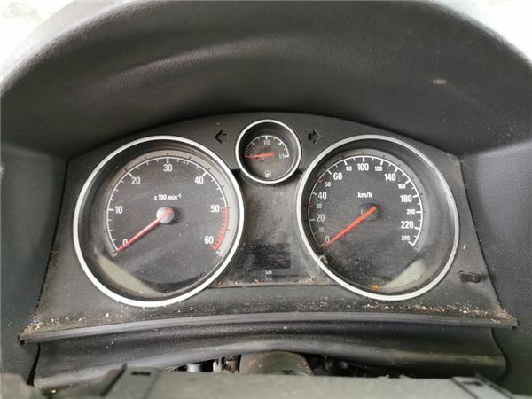 cuadro instrumentos opel astra h sedan 17 cdt