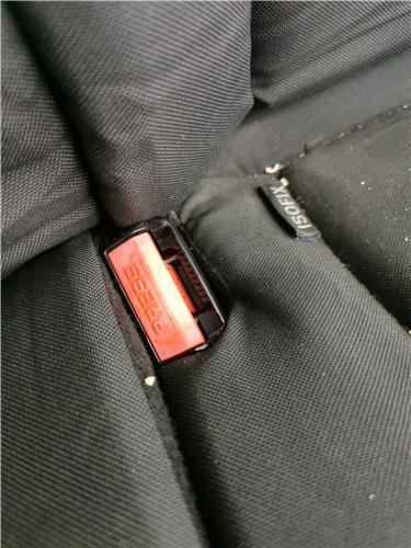 anclaje cinturon trasero izquierdo renault me