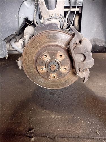 mangueta delantera derecha peugeot 407 sw 052